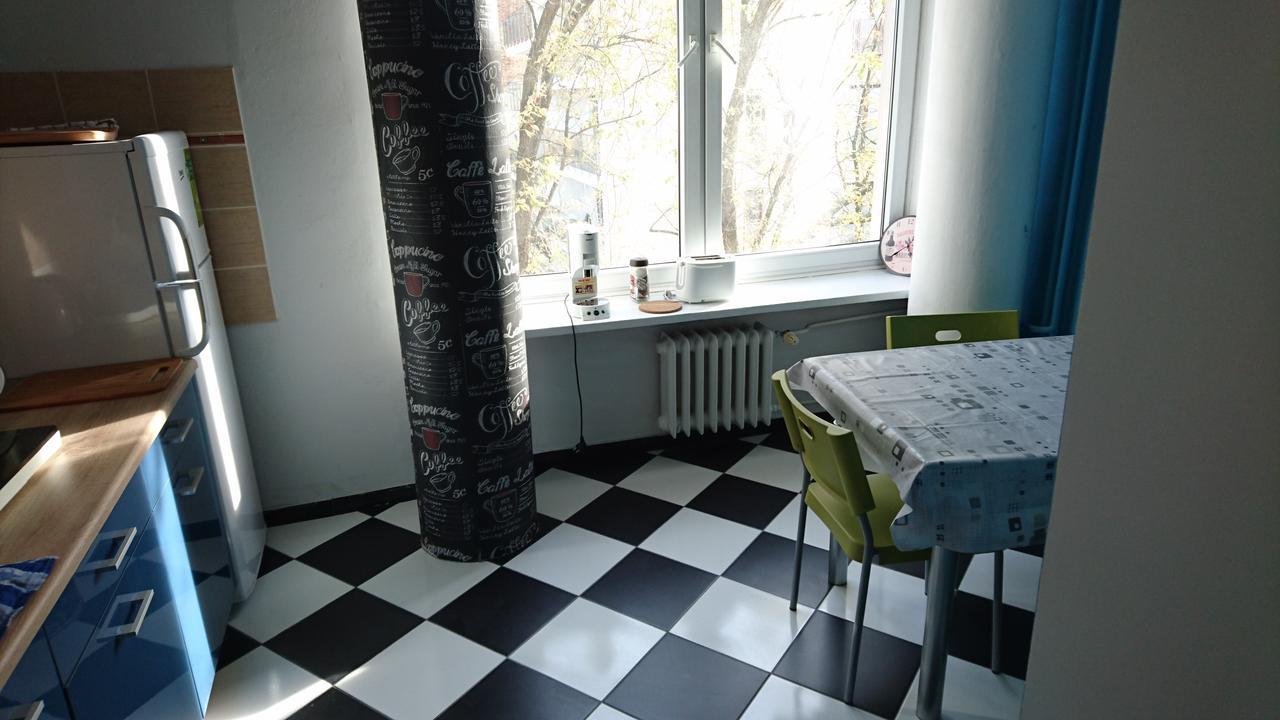 Kaktus Guest House 2 Варшава Экстерьер фото